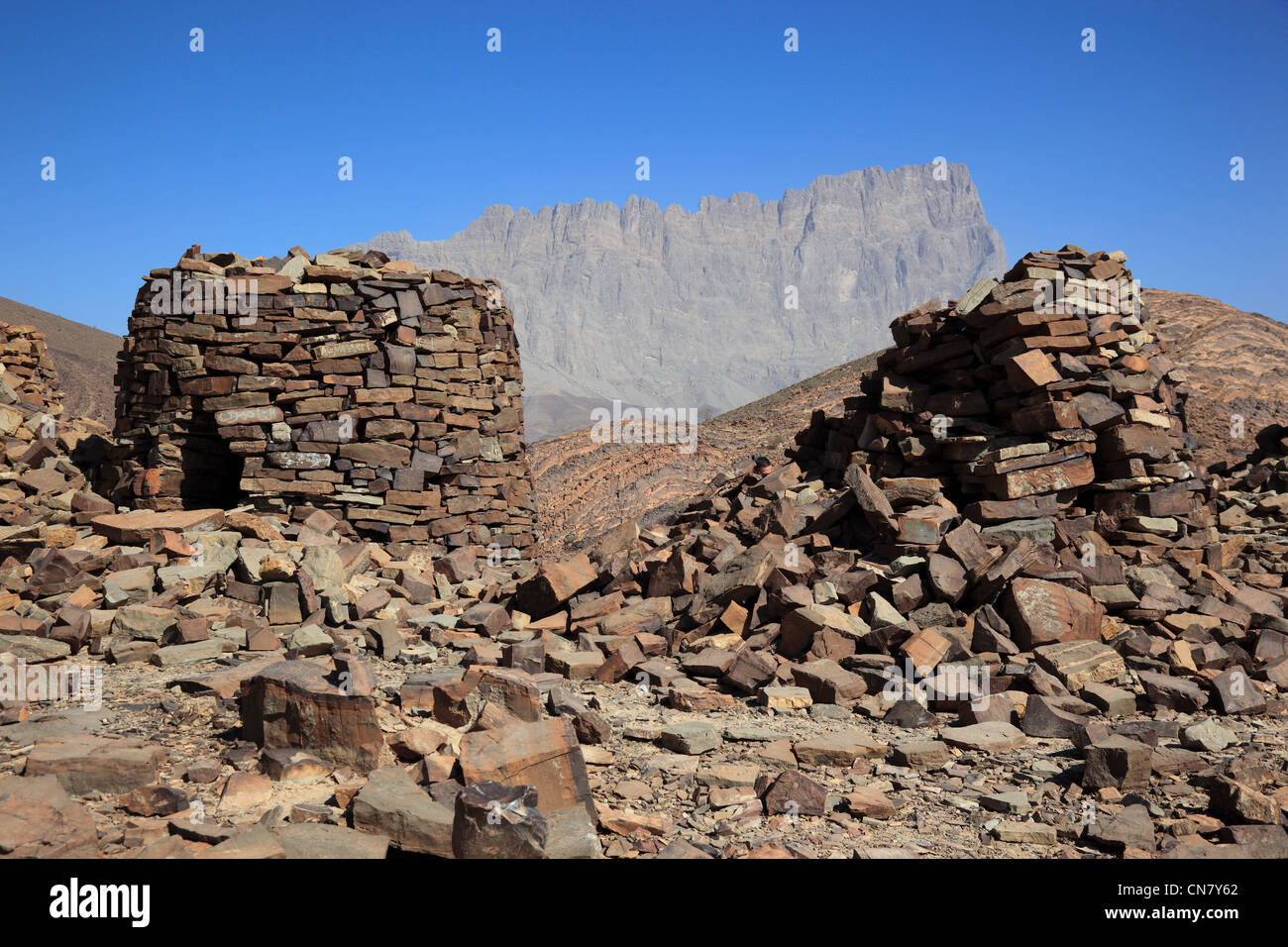 Die Bienenkorbgräber von Al-Ayn sind wegen ihres guten Erhaltungszustandes und der Lage am Rande des Jebel Misht (Kammberg) die Stock Photo