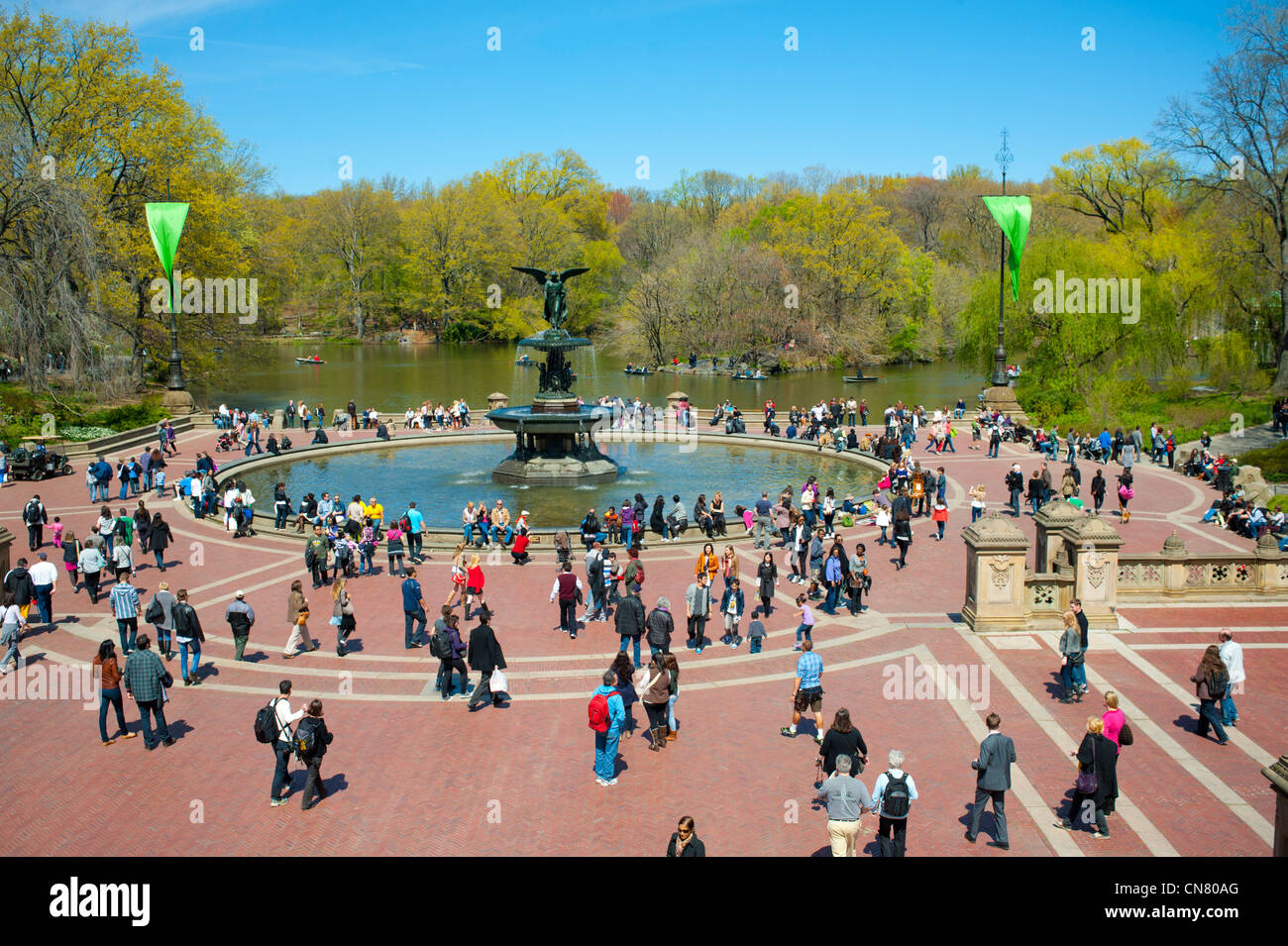 The Mall, Bethesda Terrace & the Loeb Boathouse in New York City -  Attraction