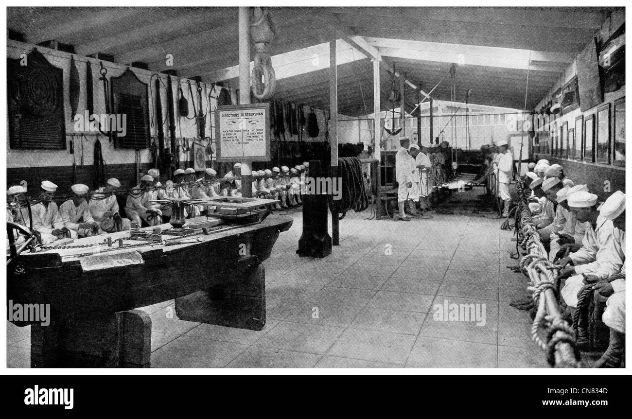 1917 School for sailors Naval training station Newport R I rope seman sailors knott knotting rigging Navy Stock Photo