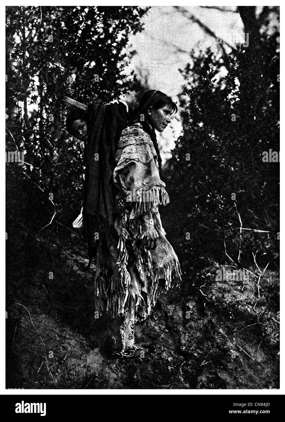 First published 1917 Liitle Camera Cheif Ojibway Tribe Northern Minnesota Stock Photo