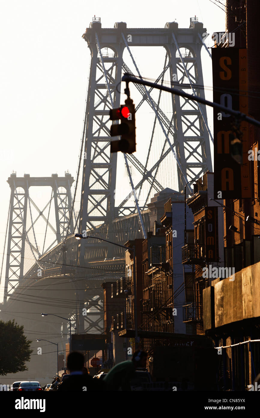 United States, New York City, Brooklyn, Williamsburg Bridge seen from