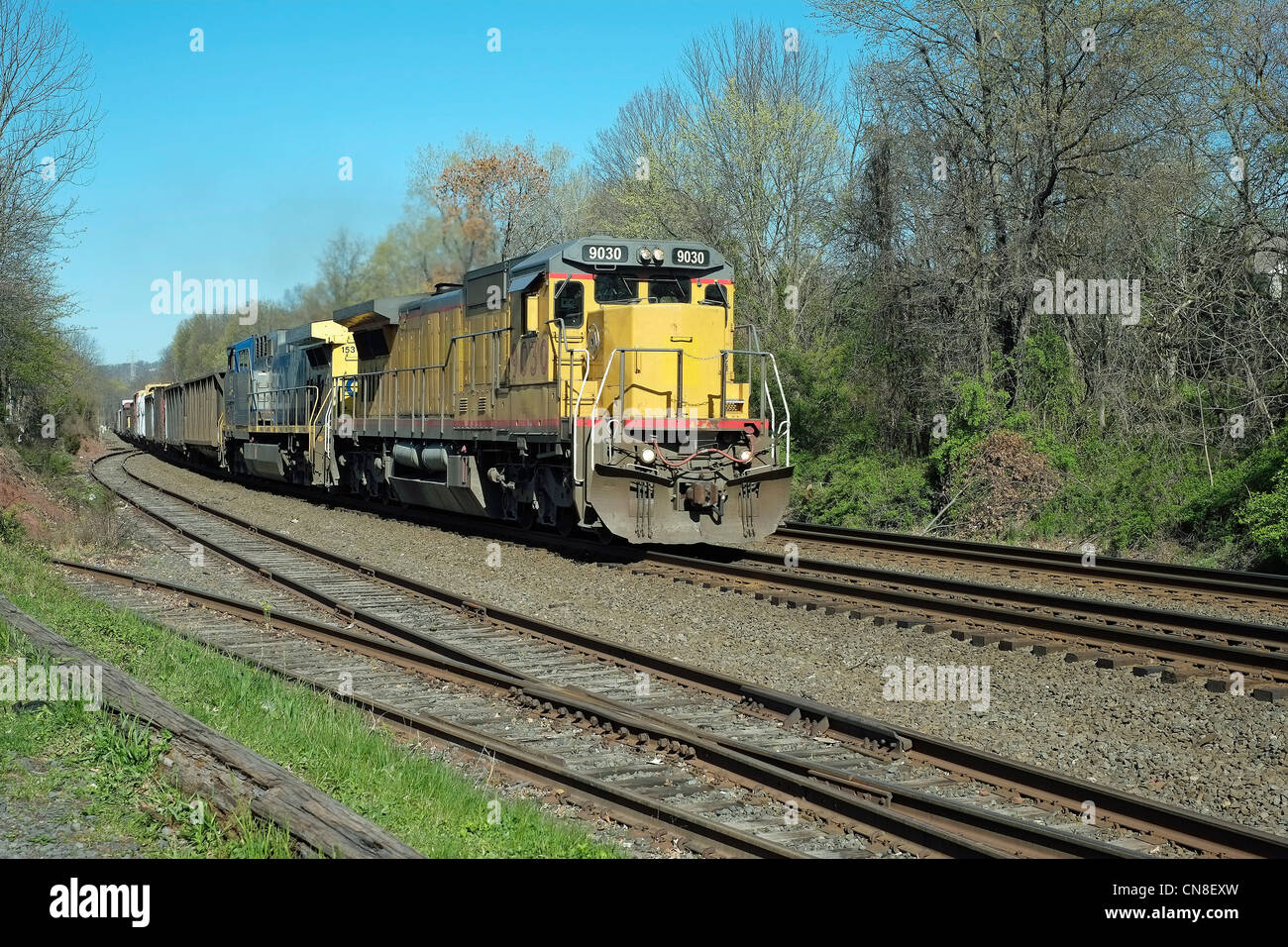 Eastbound CSX freight train at Piscataway,NJ Stock Photo Alamy