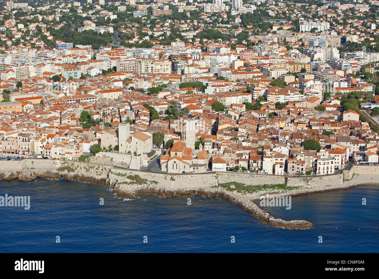 France, Alpes Maritimes, Antibes, old town and Cathedral Notre Dame de la Plata in the foreground (aerial view) Stock Photo