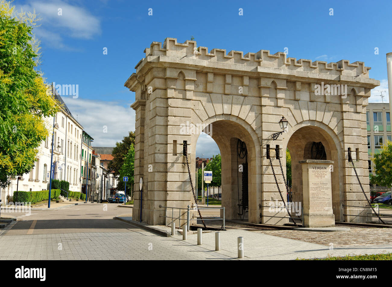 Caserne hi-res stock photography and images - Page 3 - Alamy