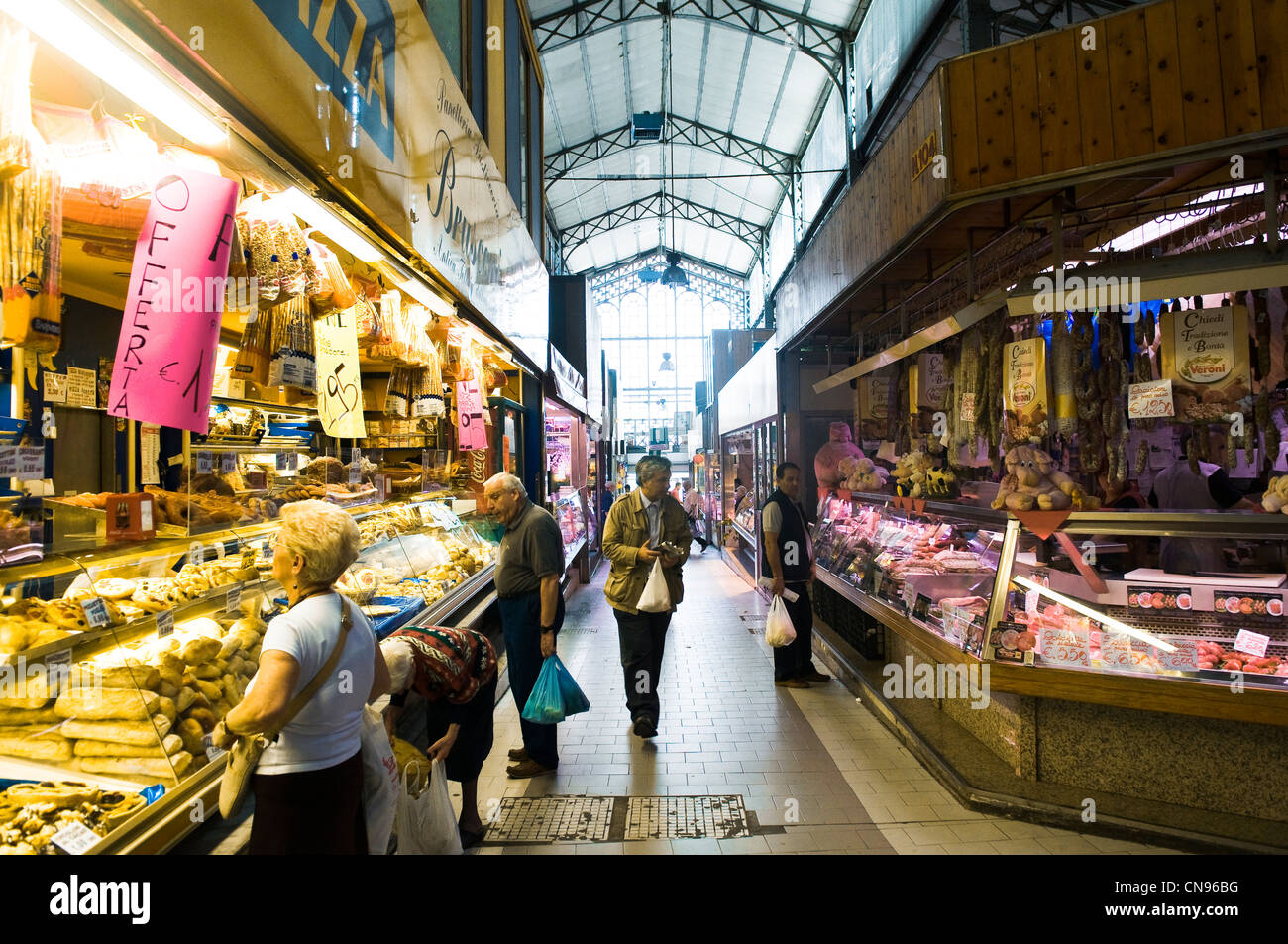 Italy, Piedmont, Turin, market of Porta Palazzo, one of the biggest market  of Europe Stock Photo - Alamy
