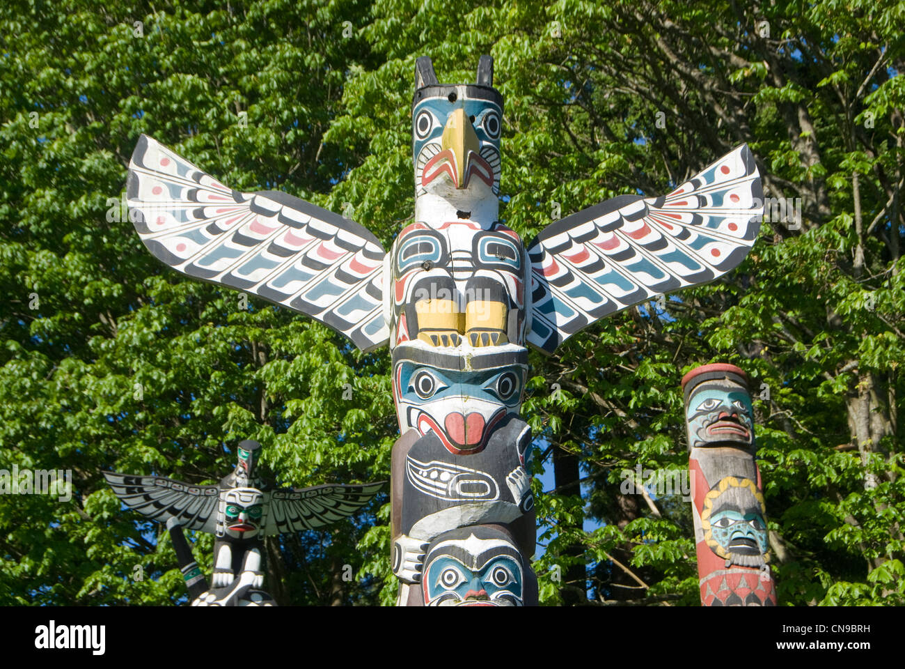 Spirit poles totem pole hi-res stock photography and images - Alamy