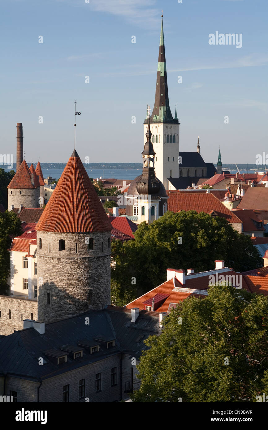 Estonia (Baltic States), Harju Region, Tallinn, European Capital of Culture 2011, historical center listed as World Heritage by Stock Photo