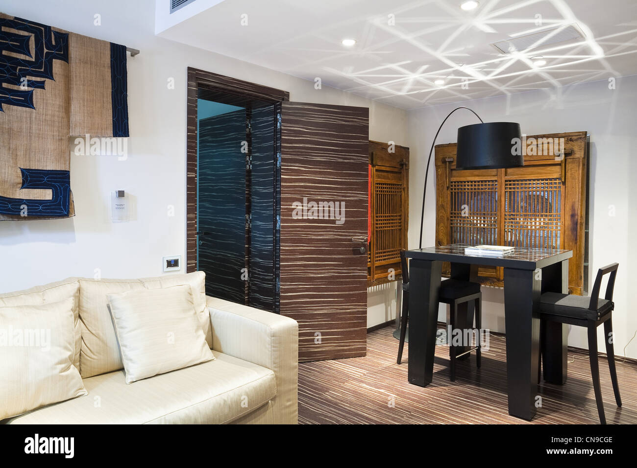 Feng shui principles hi-res stock photography and images - Alamy