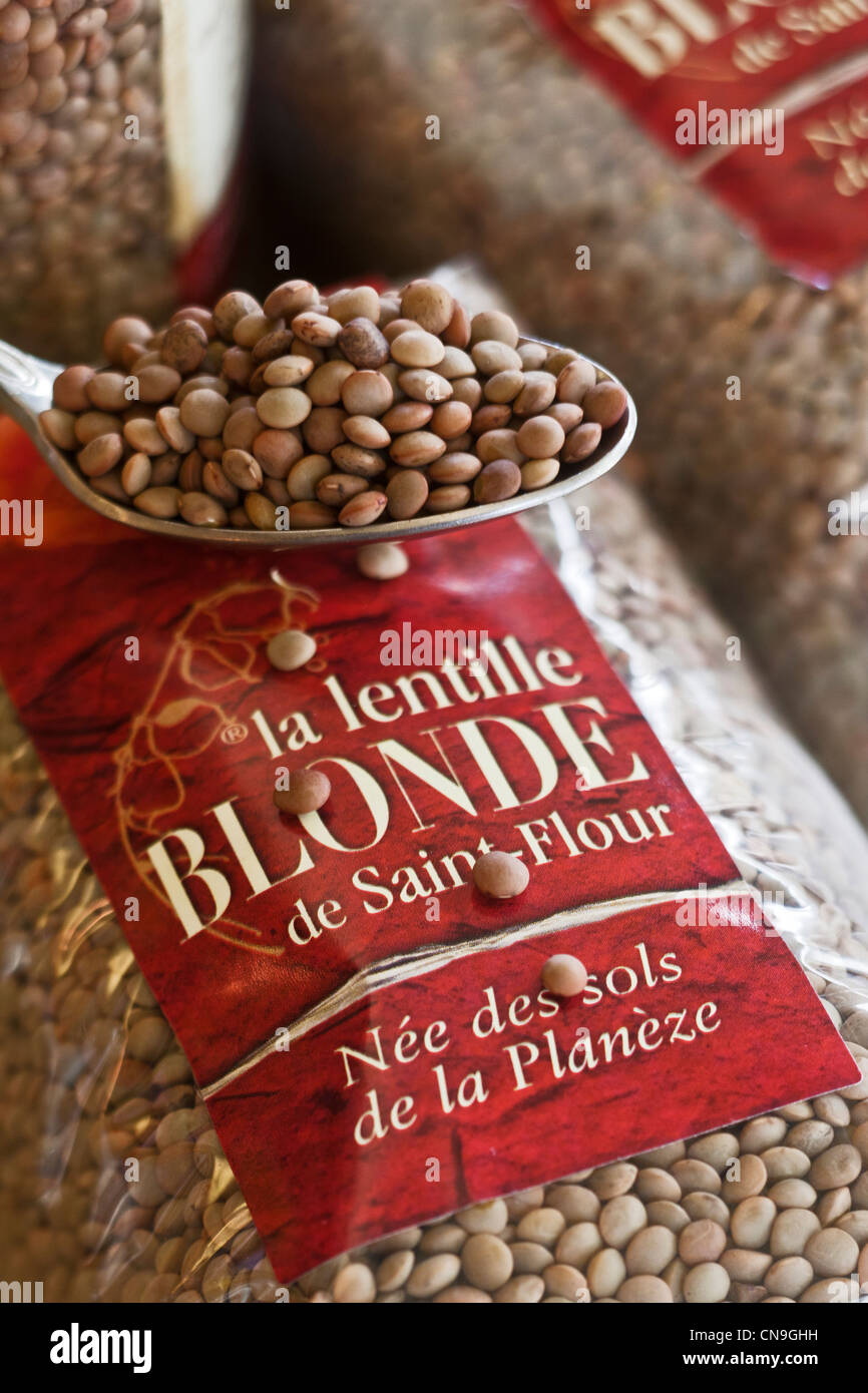 France, Cantal, Saint Flour, Lentil blonde Planeze Creamery to lakes, Stock Photo