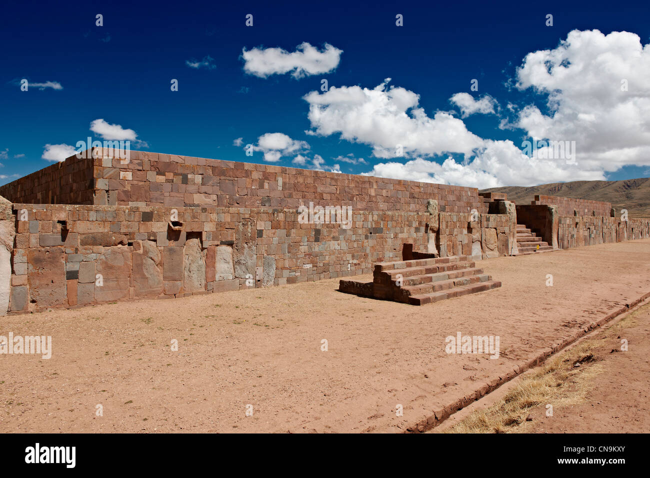 wall of Kalasasaya temple, pre-Inca site Tiwanaku, UNESCO World Heritage Site, La Paz, Bolivia, South America Stock Photo