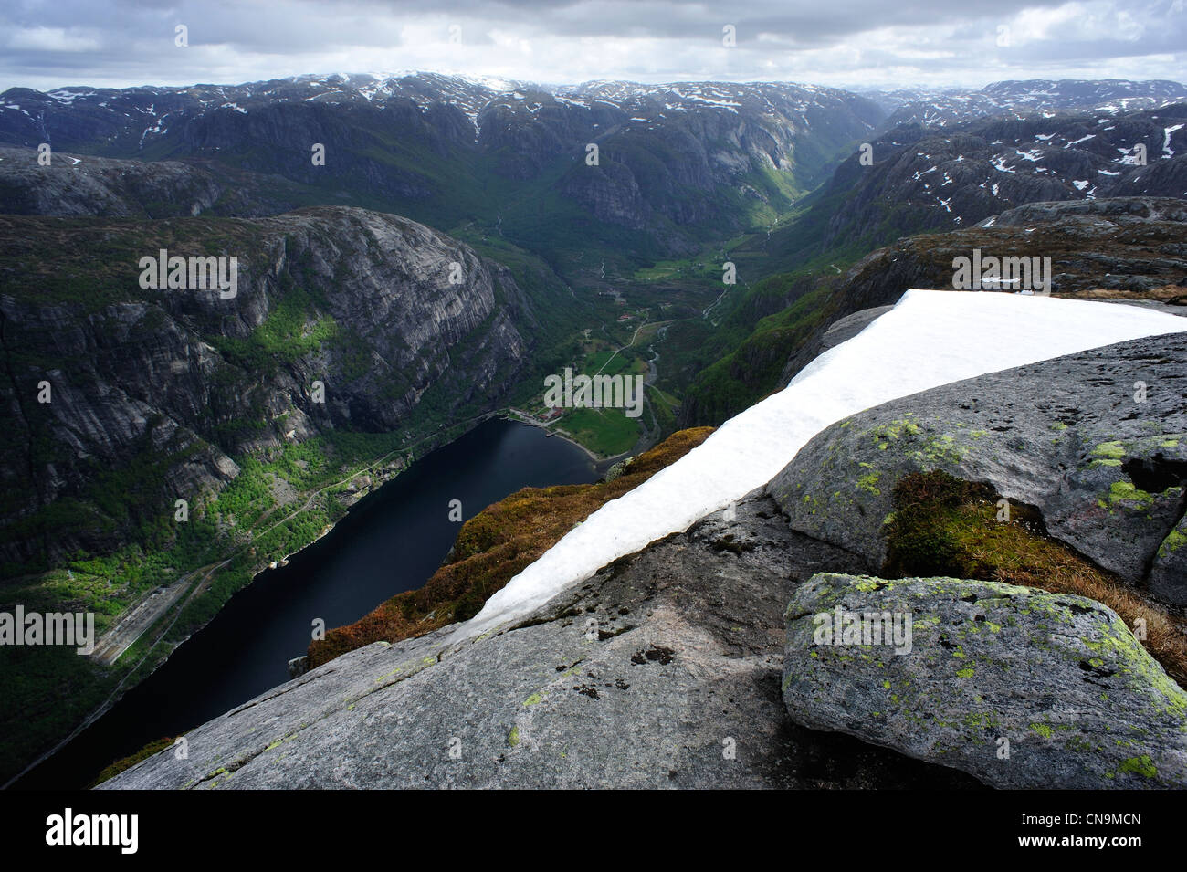 Norway, Rogaland County, Lysebotn, Kjerag rock famous for BASE jumpers Stock Photo