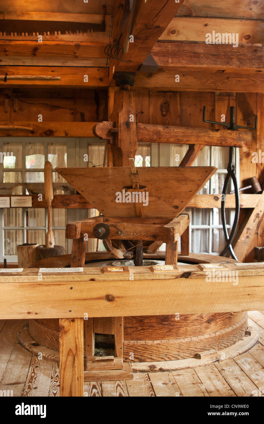 Jenney Grist Mill, Plymouth Massachusetts, 17th century grist mill