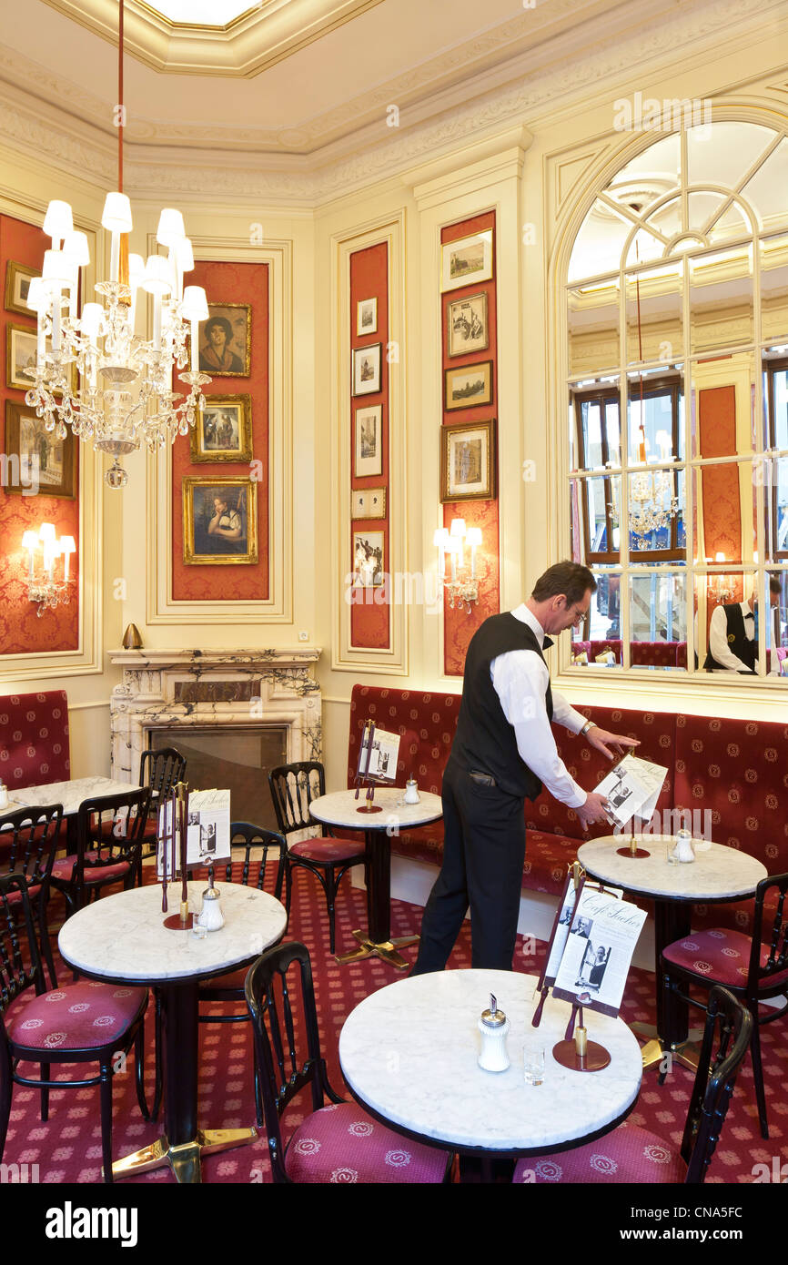 Austria, Vienna, opened in 1866, Hotel Sacher, Sacher cafe where you ...
