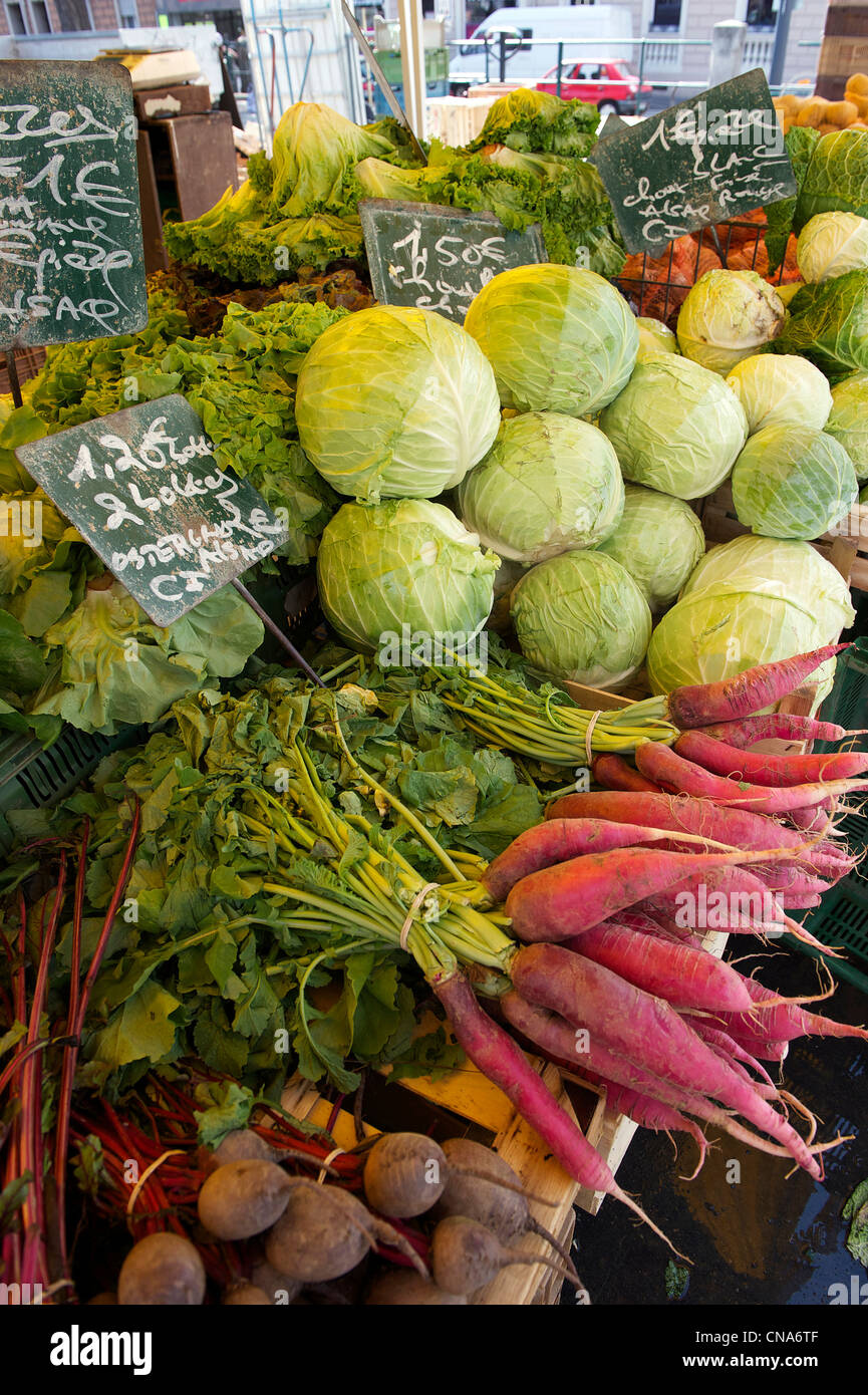 Canal couvert market hi-res stock photography and images - Alamy