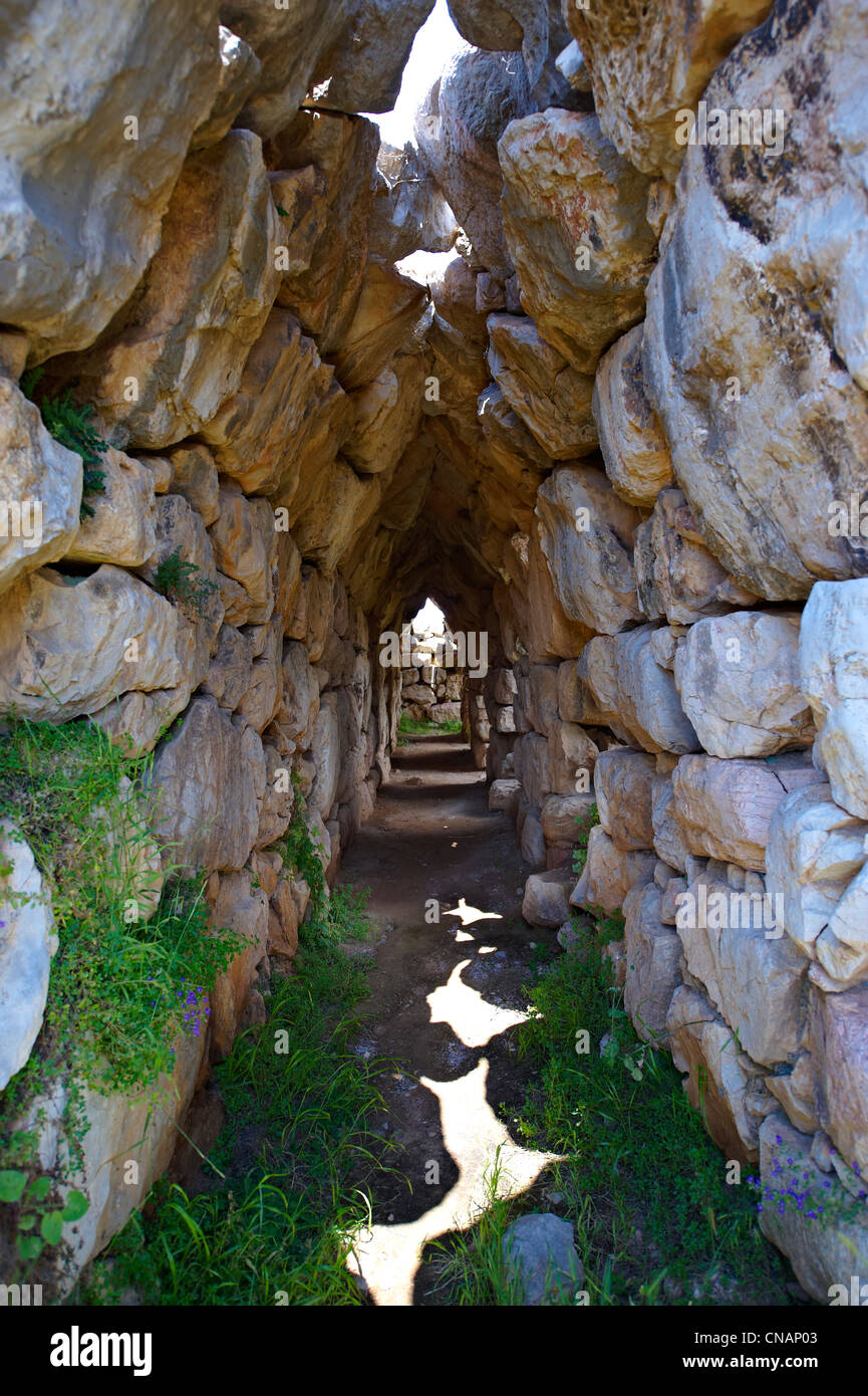 Corbel arch hires stock photography and images Alamy