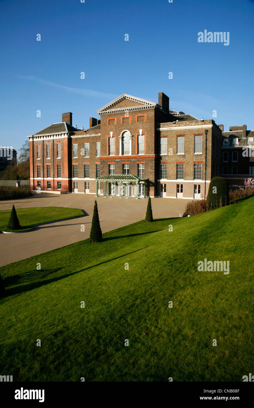 Kensington Palace, Kensington Gardens, London, UK Stock Photo