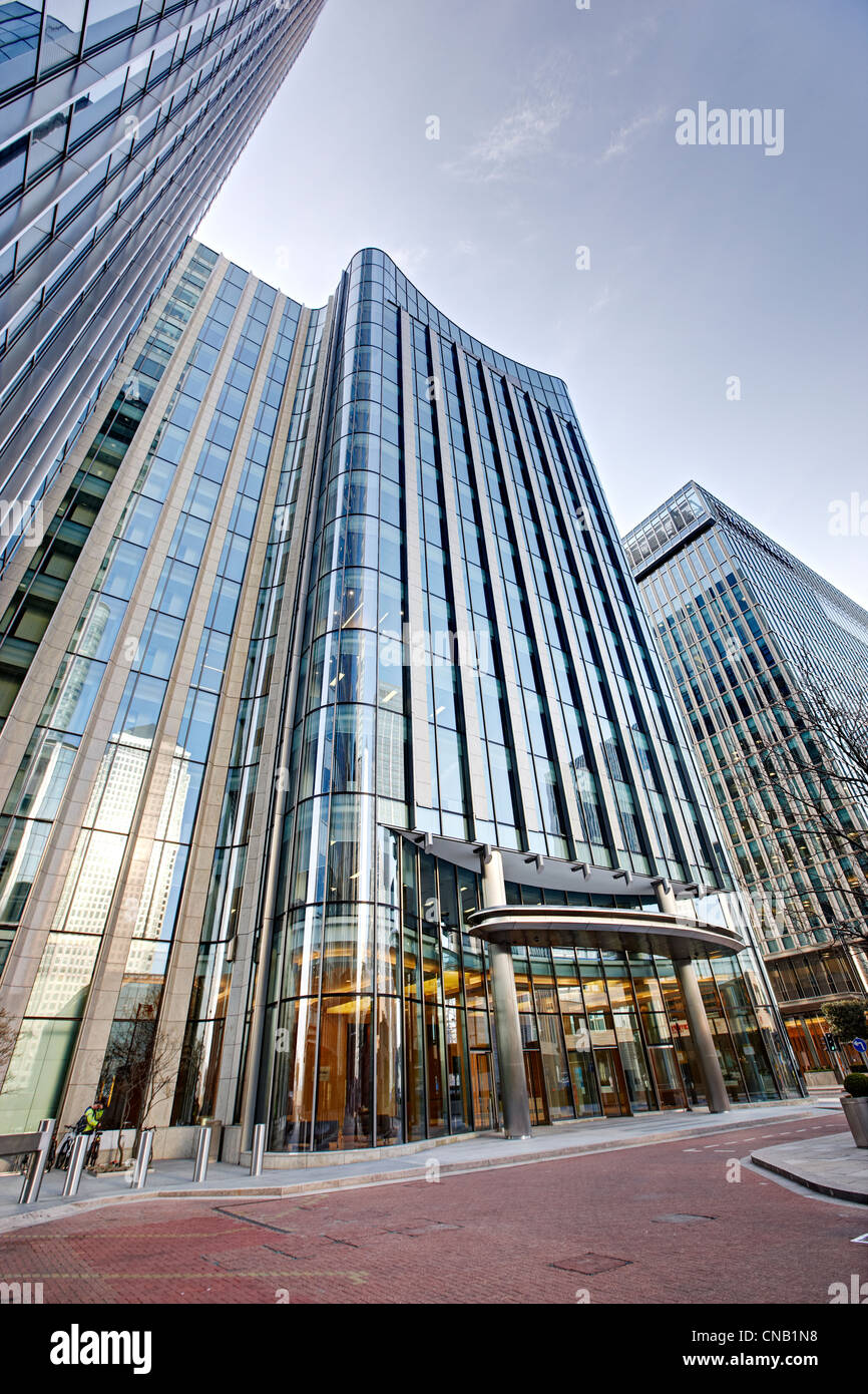 Churchill Sq Canary Wharf sky scraper blue sky Stock Photo