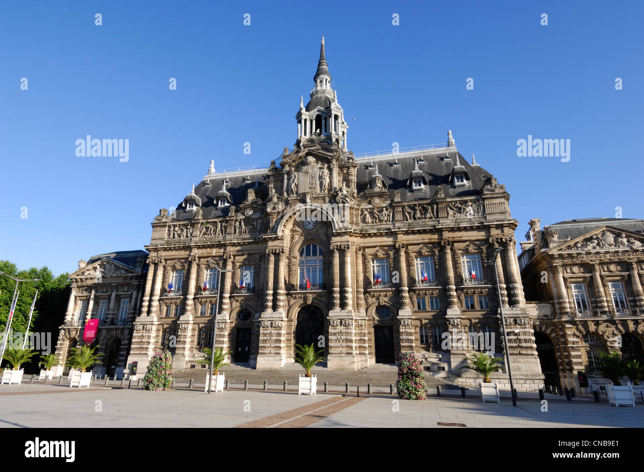 France, Nord, Roubaix, city hall of the City of Roubaix Stock Photo Alamy