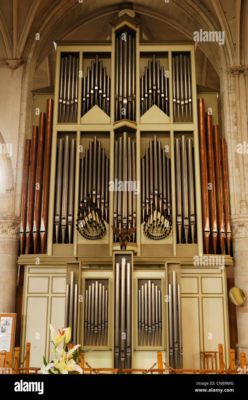 France, Nord, Roubaix, organs of the church Saint Martin de Roubaix, from the 9th century reconstructed from 1468 to 1521 and Stock Photo
