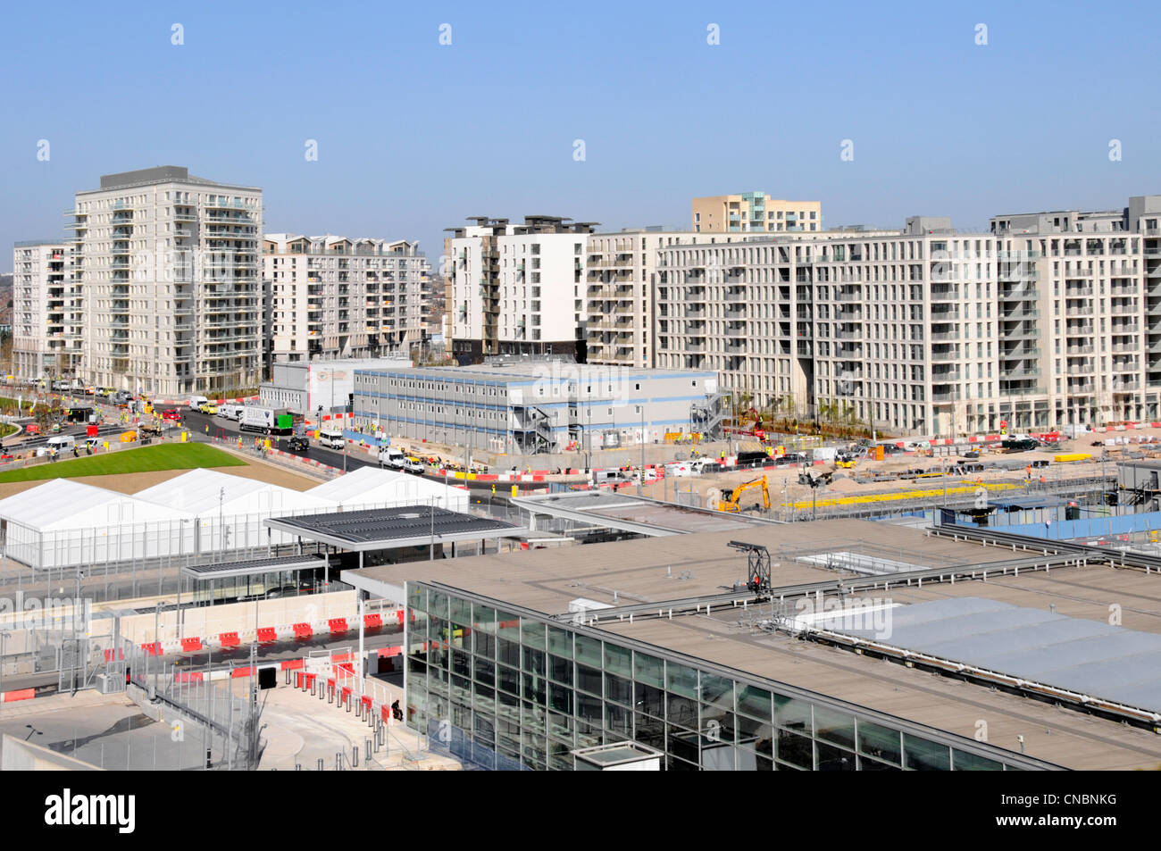 Apartments 2012 Olympics athletes village work in progress on building construction site & legacy sustainable Homes Level 4 Stratford East London UK Stock Photo