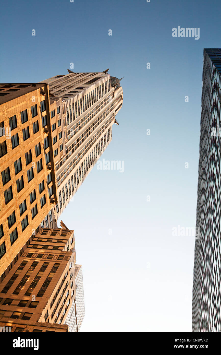 look up at the buildings at Lexington avenue and 42nd street Stock Photo
