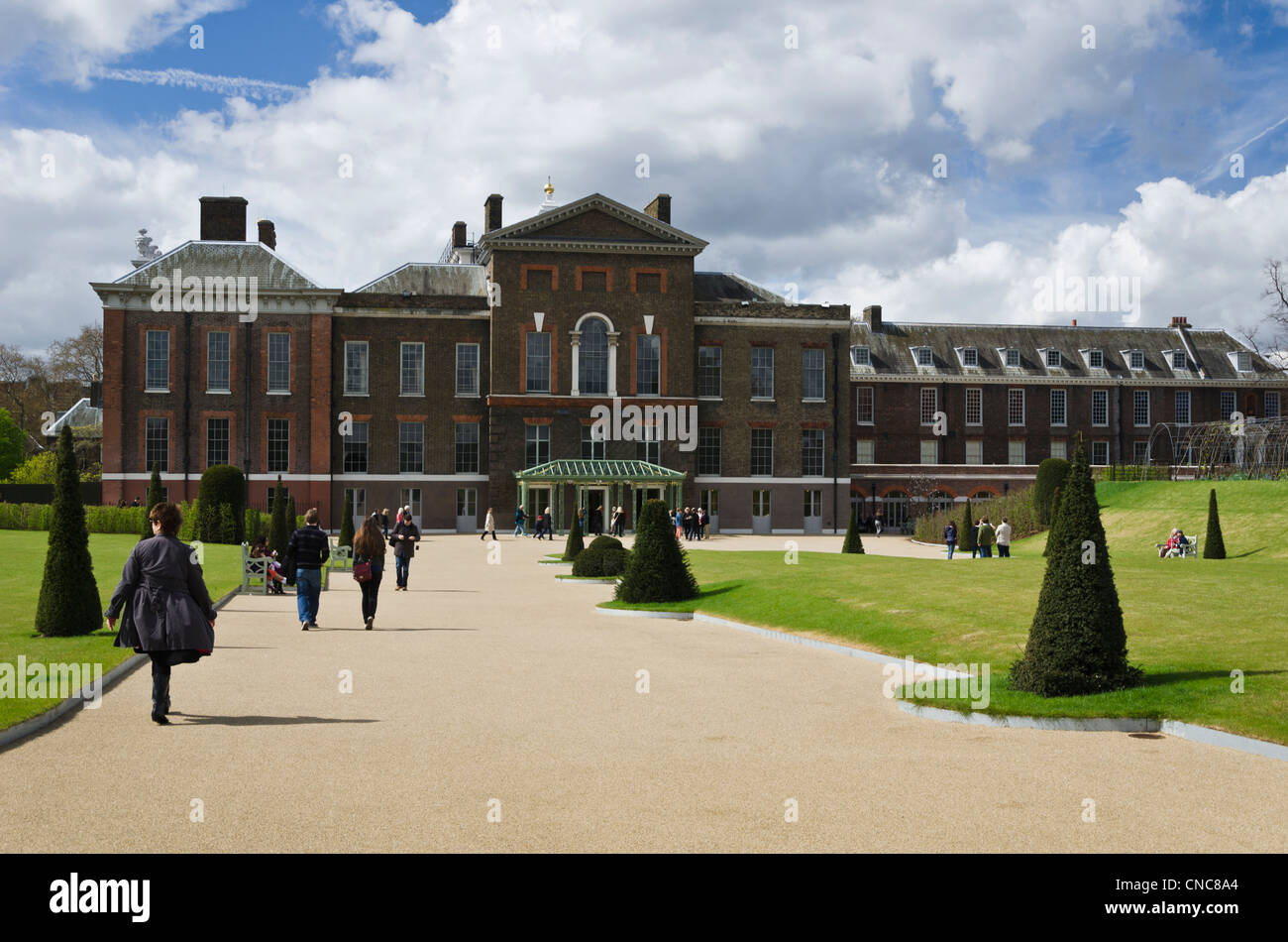 Kensington Palace, Kensington Gardens, London Stock Photo - Alamy