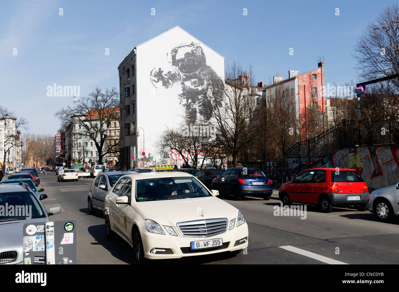 An astronaut painted on the side of a building in Berlin Stock Photo