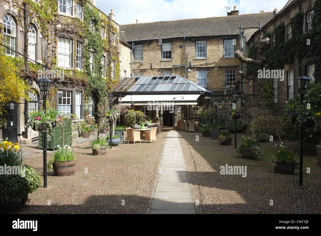 Court Yard At The Hotel In Stamford,Lincolnshire Stock Photo Alamy