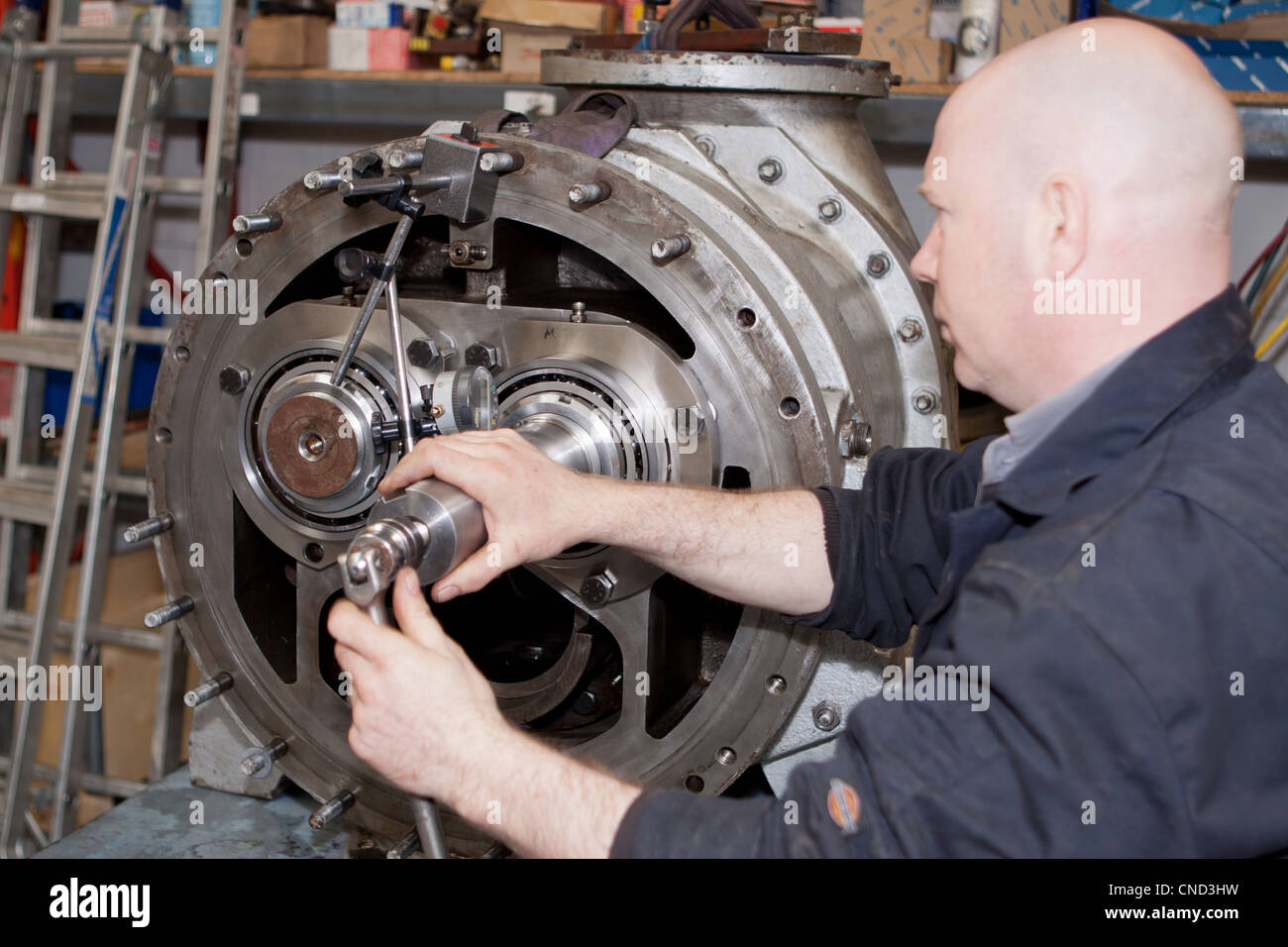 Engineer working on a refrigeration unit Stock Photo Alamy