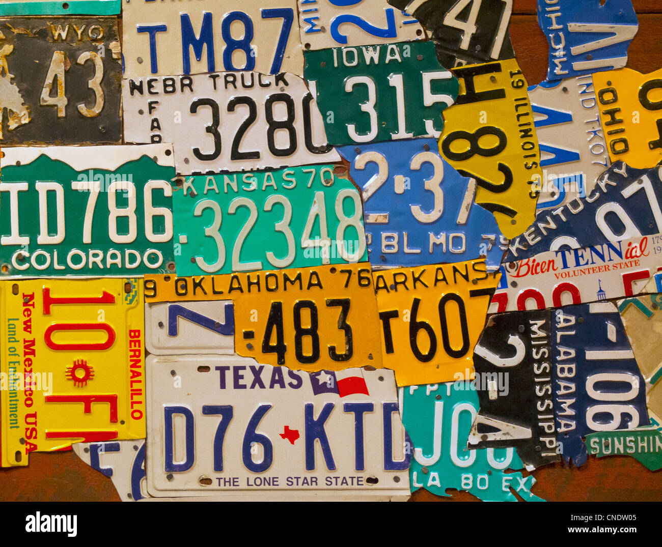 Map Made With License Plates CNDW05 