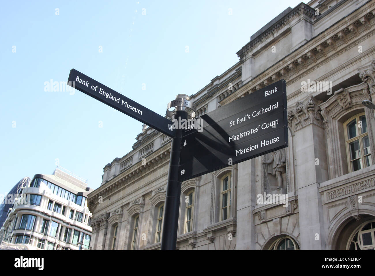 Bank of england model hi-res stock photography and images - Alamy