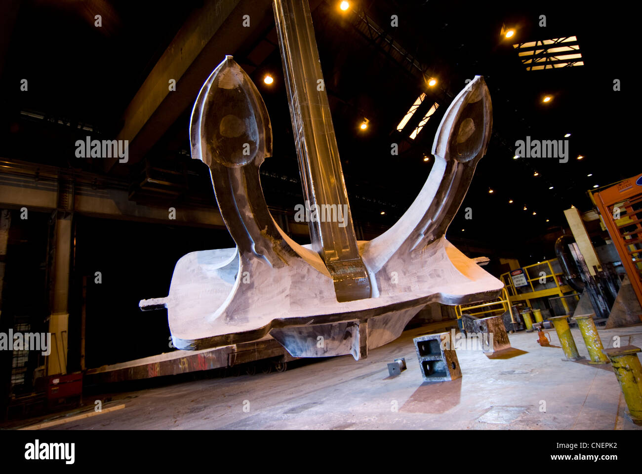 Titanic anchor hi-res stock photography and images - Alamy