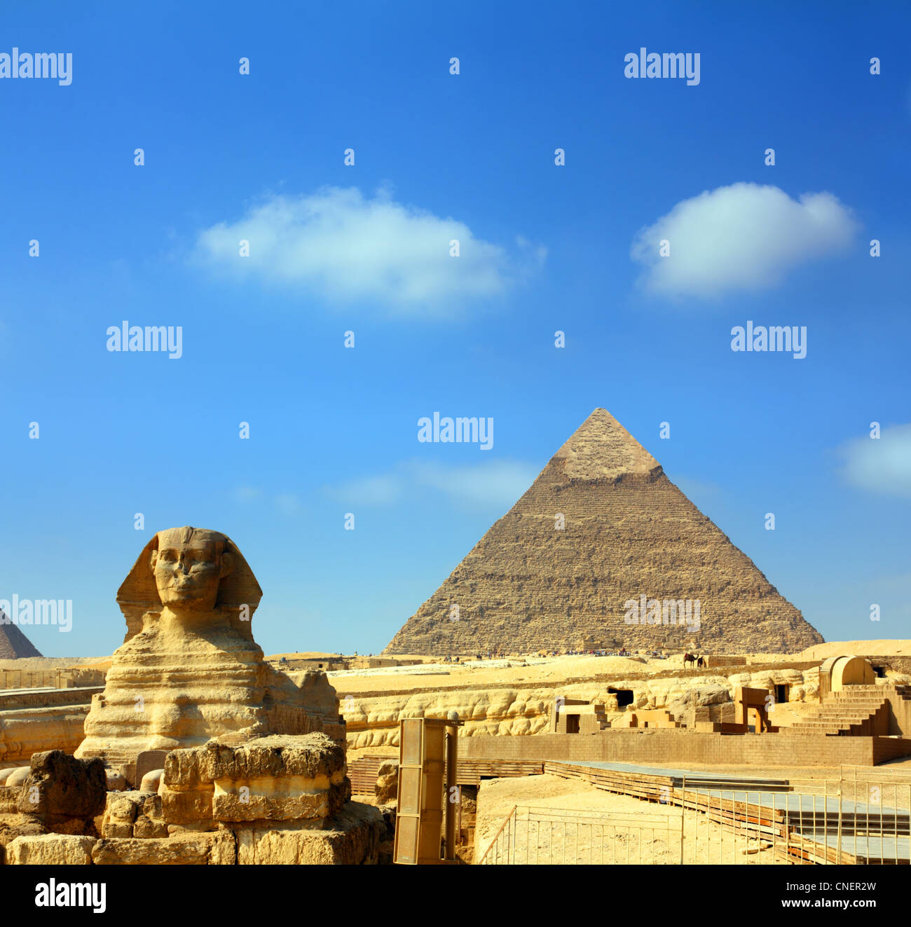 famous ancient egypt Cheops pyramid and sphinx in Giza Stock Photo - Alamy