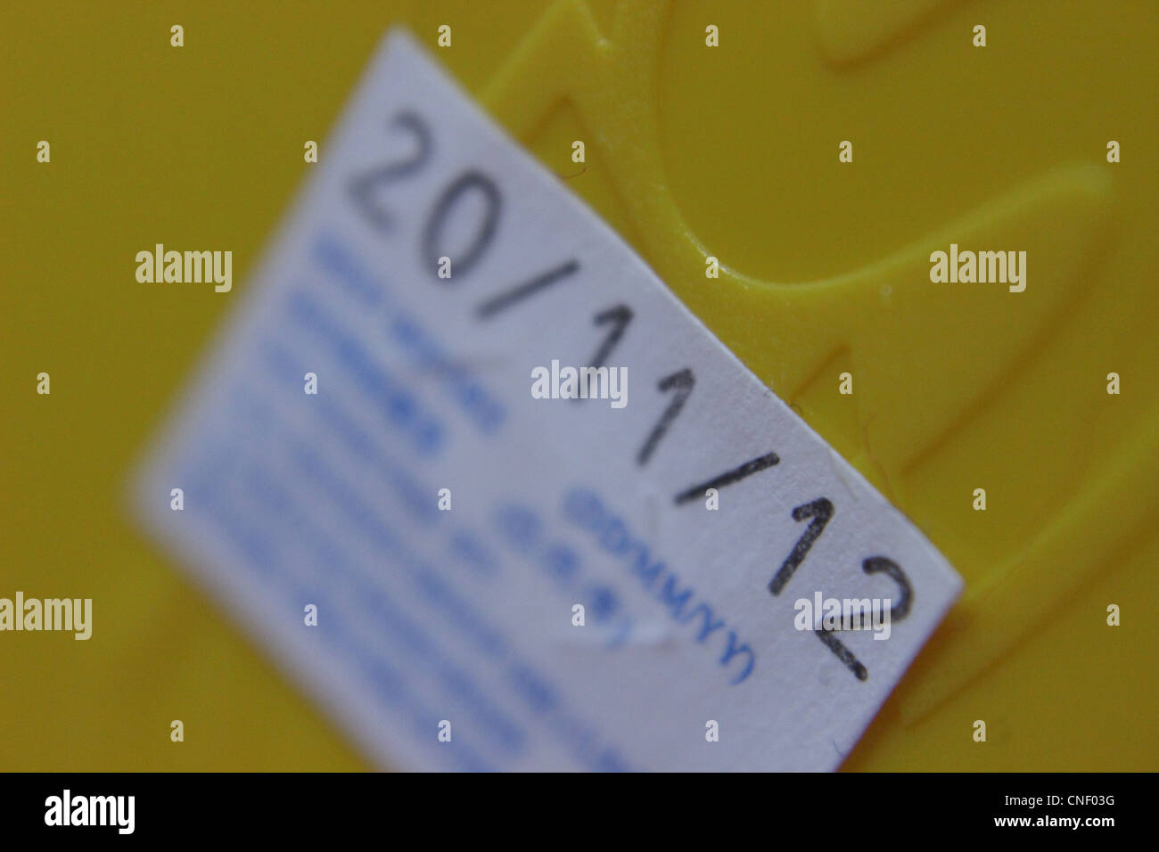 Expiry date hires stock photography and images Alamy
