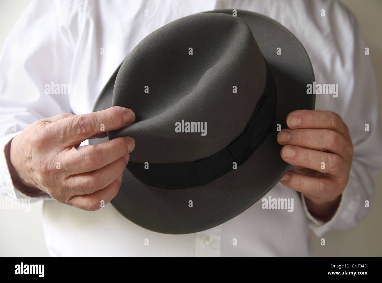 Old felt hat hi-res stock photography and images - Alamy