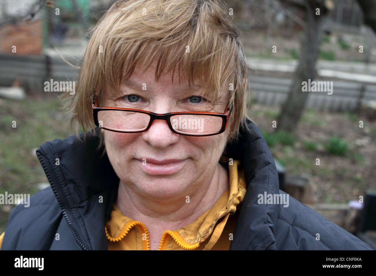 Smiling senior woman spring hi-res stock photography and images - Alamy