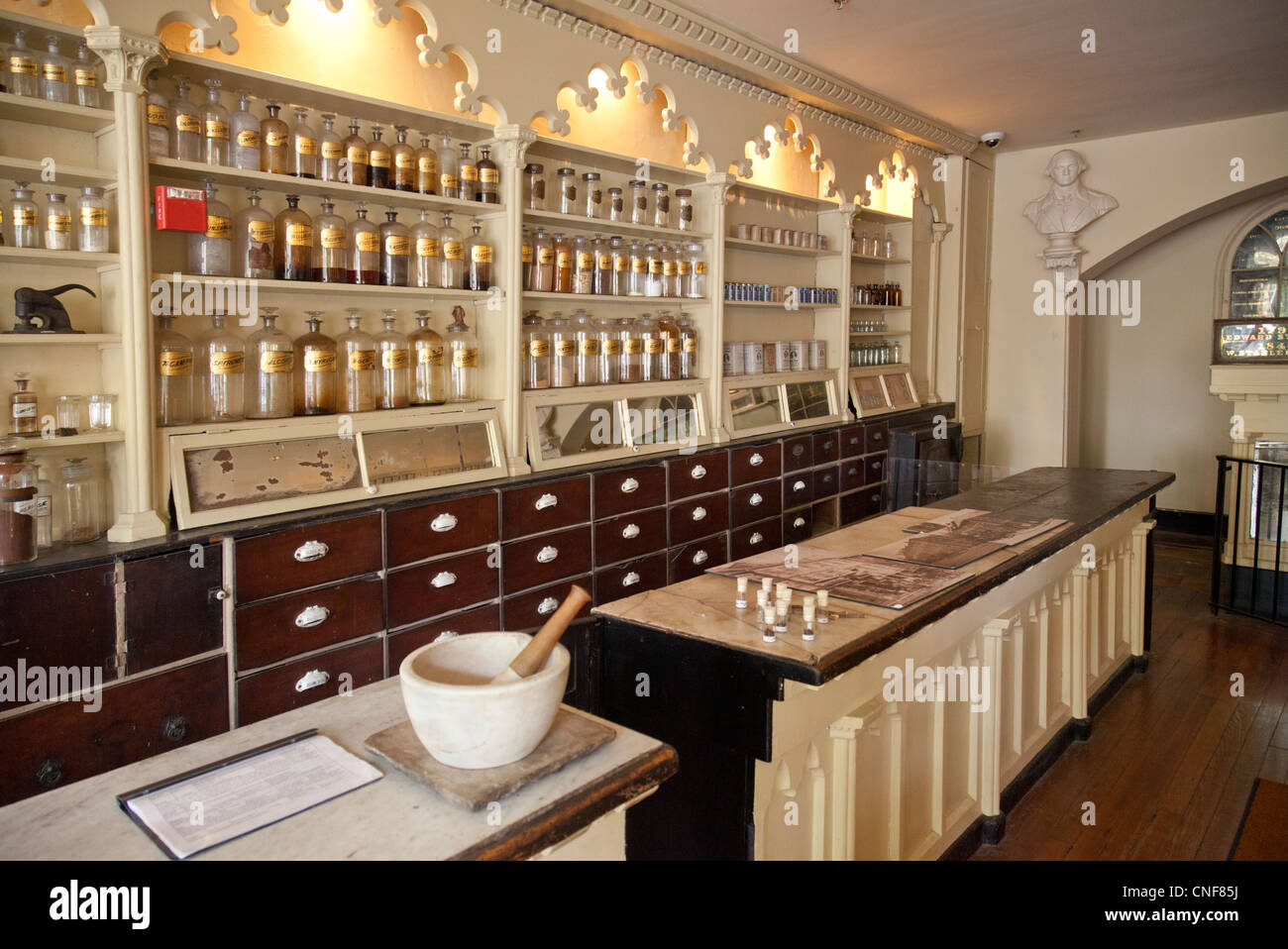 Stabler-Leadbeater Apothecary: Strange History in Old Town Alexandria VA
