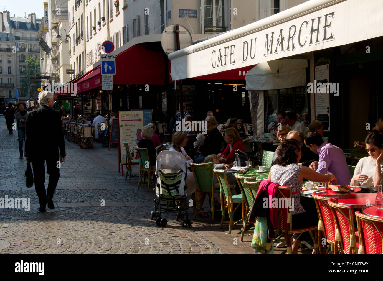 People eating outside at Cafe du Marche on Rue Cler, Paris, France Stock Photo Alamy