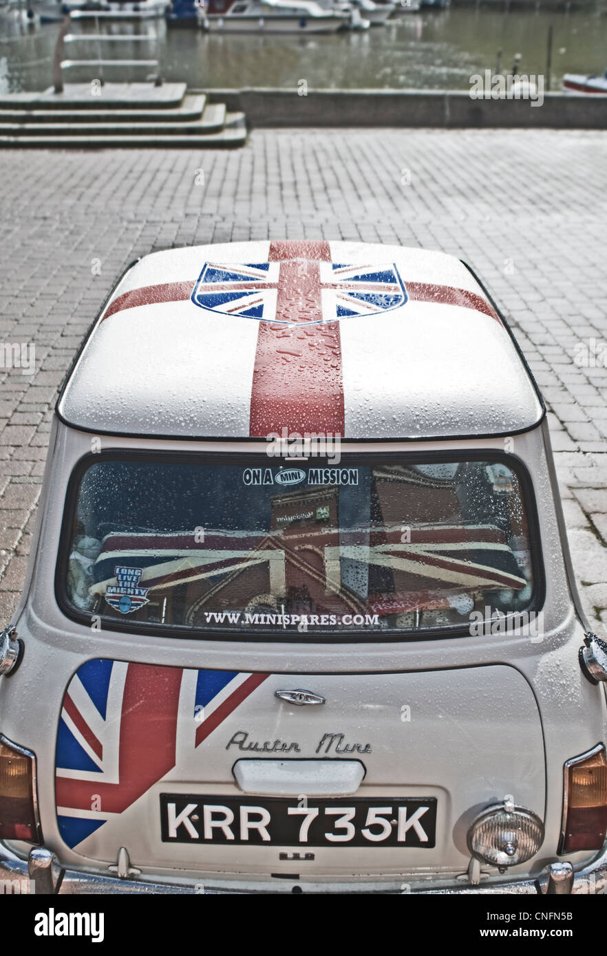 Uteruik Classic Union Jack UK Flagge Mini Lenkradbezug 38 cm Gummi für Mini Cooper Countryman Clubman R55 R56 R60 