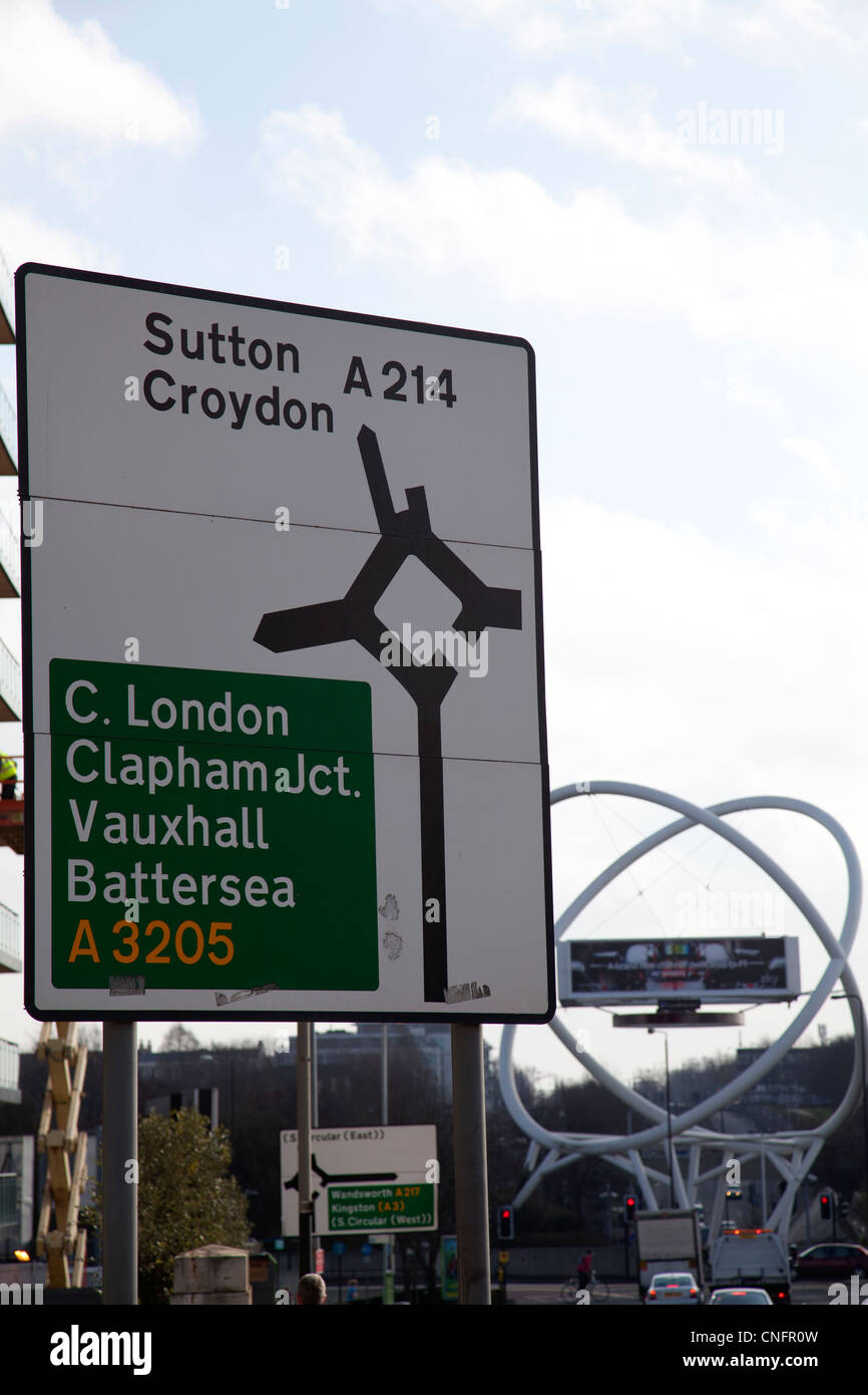 Wandsworth Bridge Road Directional Sign Stock Photo