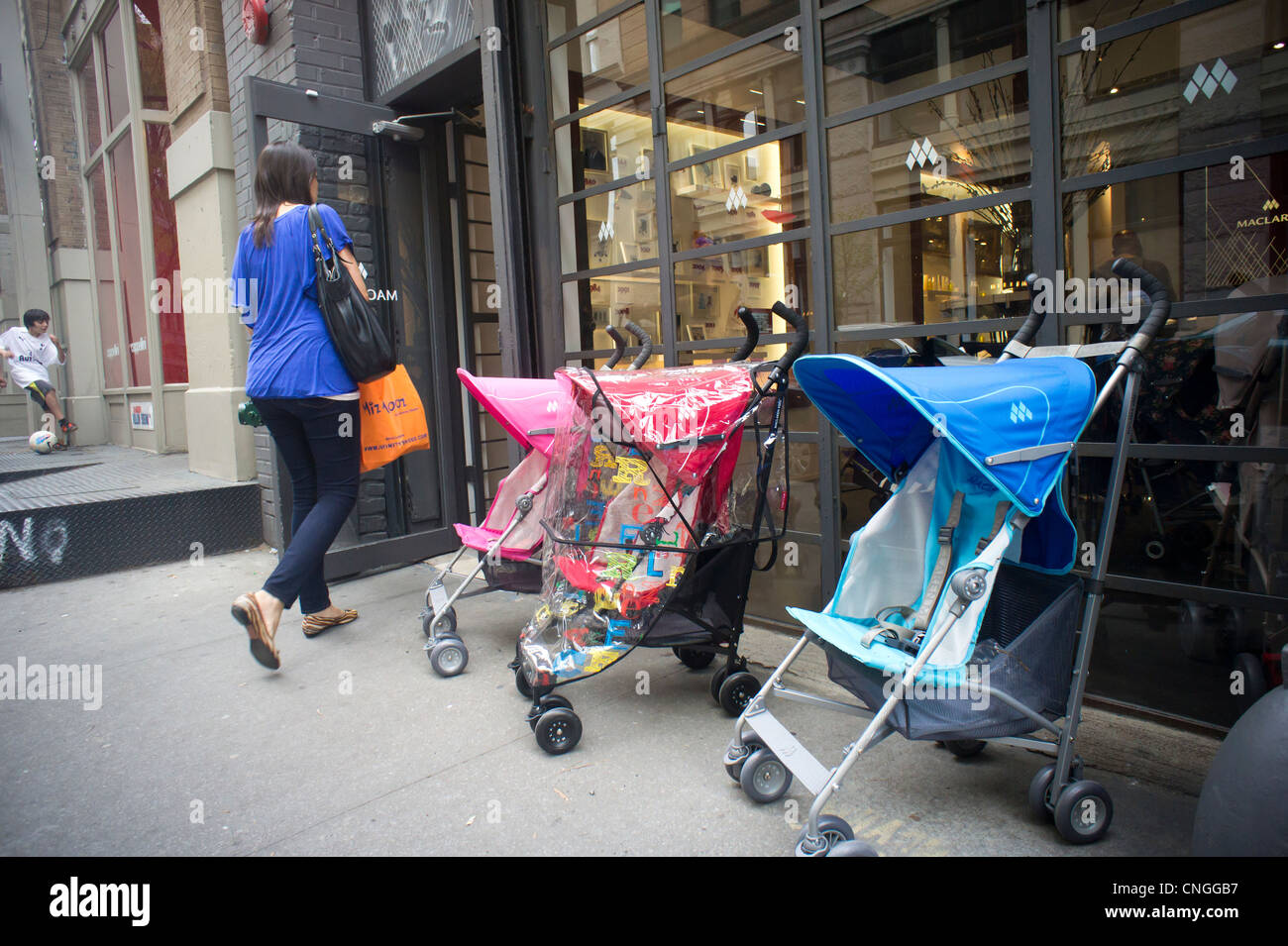 store stroller