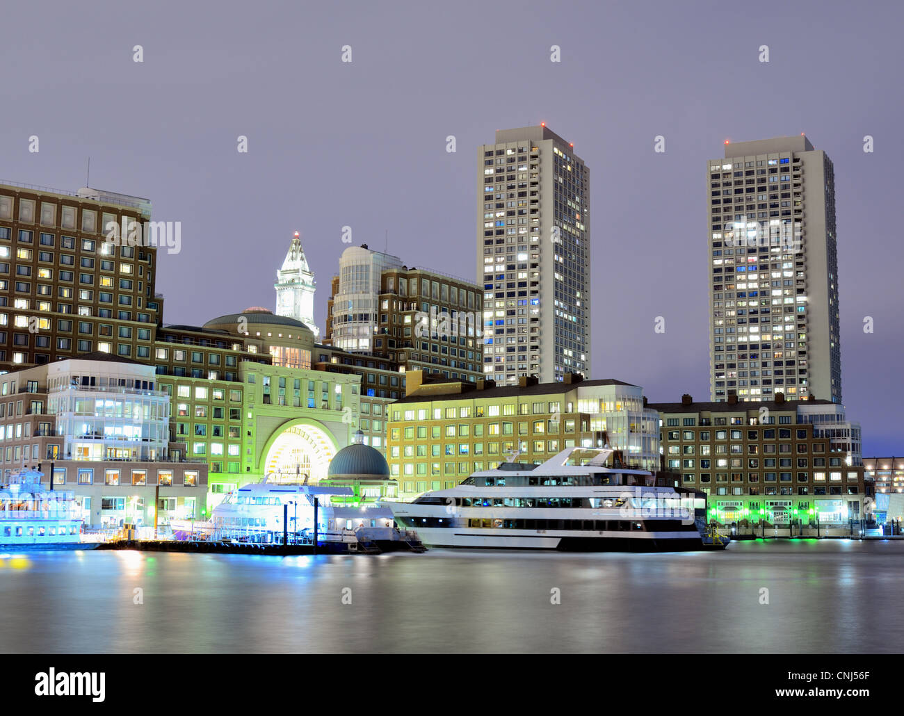 Boston skyline harbor dusk hi-res stock photography and images - Alamy