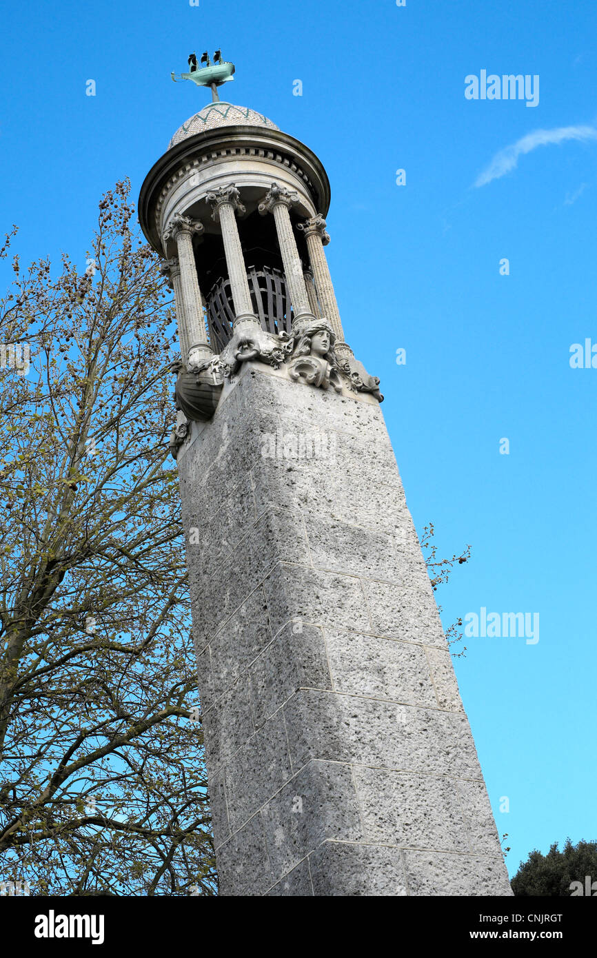 Monument to the PIlgrim Fathers who sailed to America on the Mayflower Stock Photo
