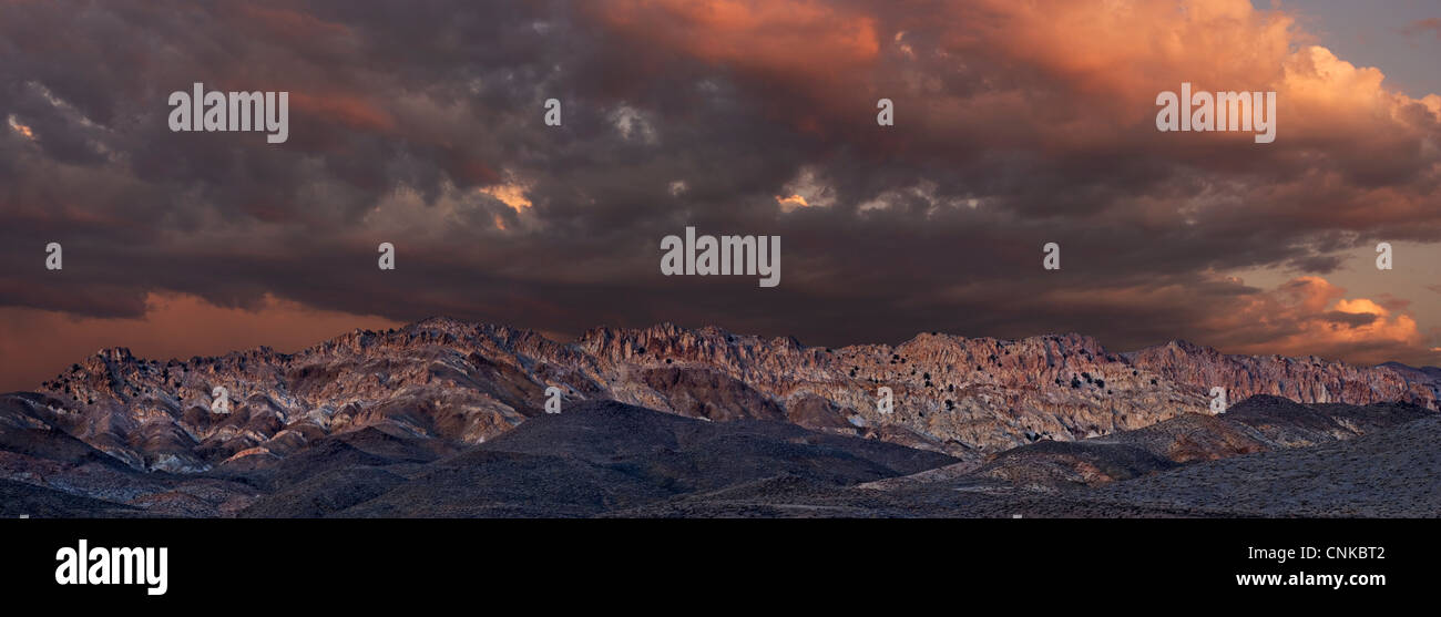 Gabbs mountain range hires stock photography and images Alamy