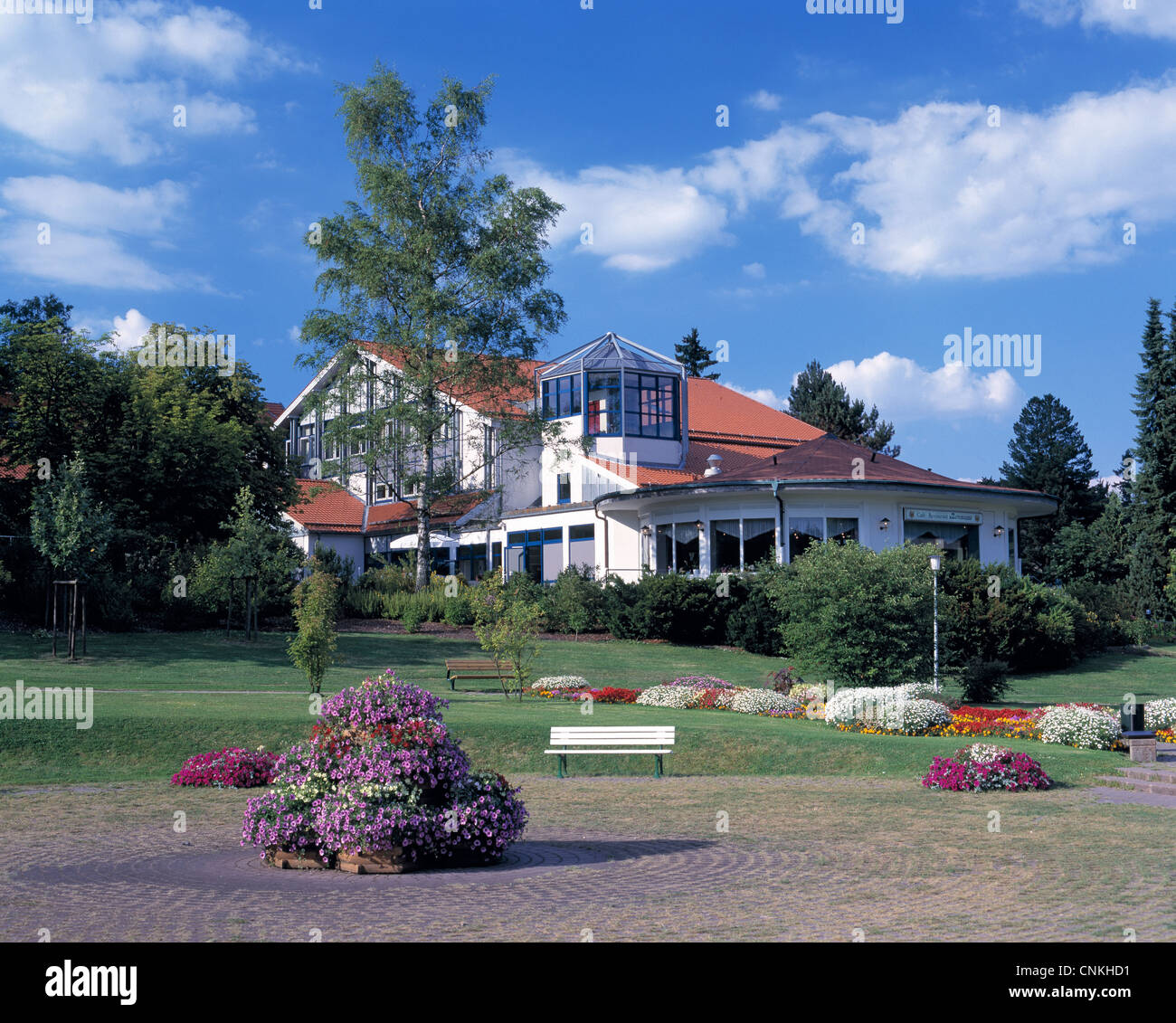 Neues Kurhaus im Kurpark von Hahnenklee-Bockswiese, Goslar, Harz,  Niedersachsen Stock Photo - Alamy