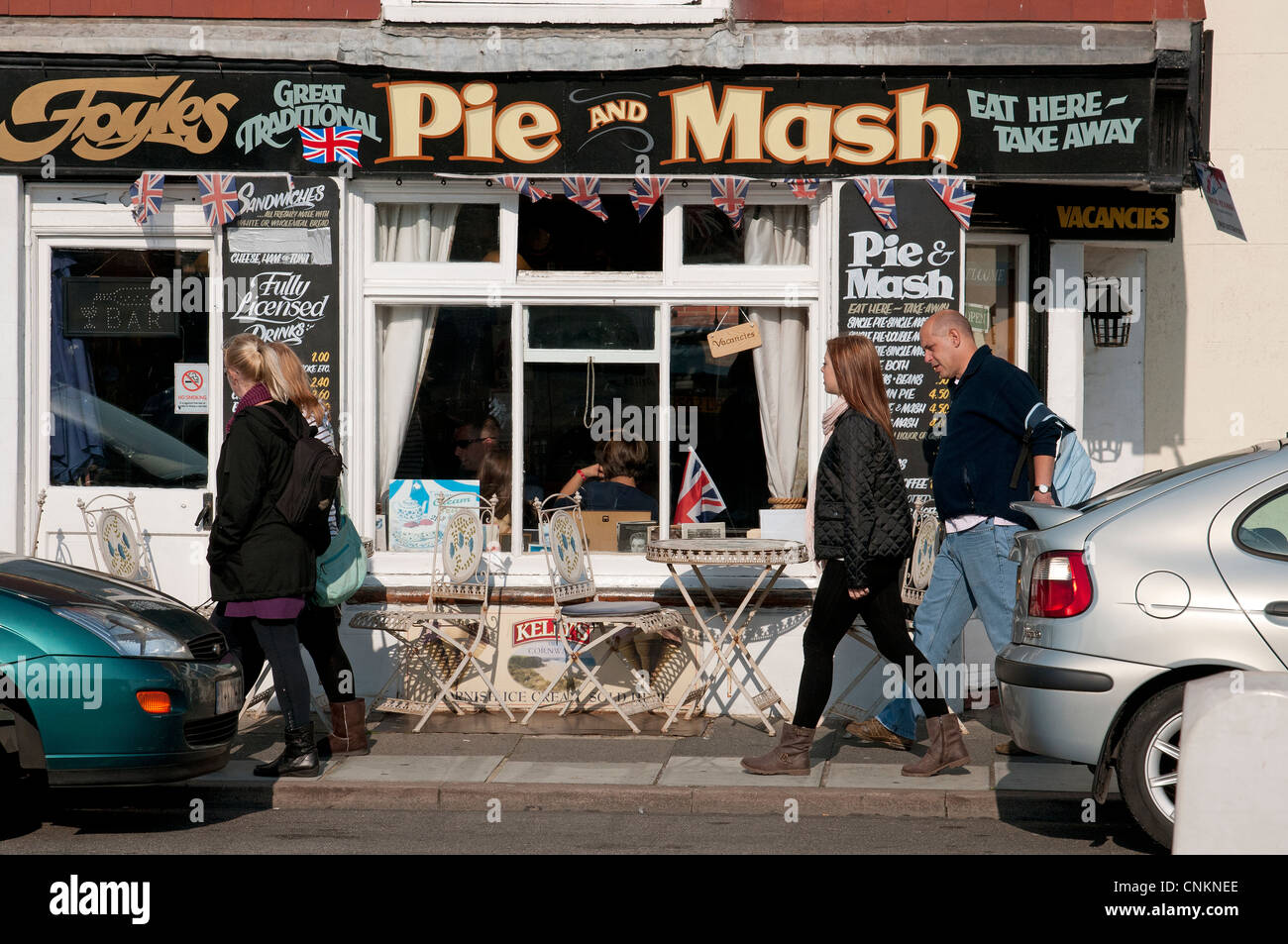 Pies selling hires stock photography and images Alamy