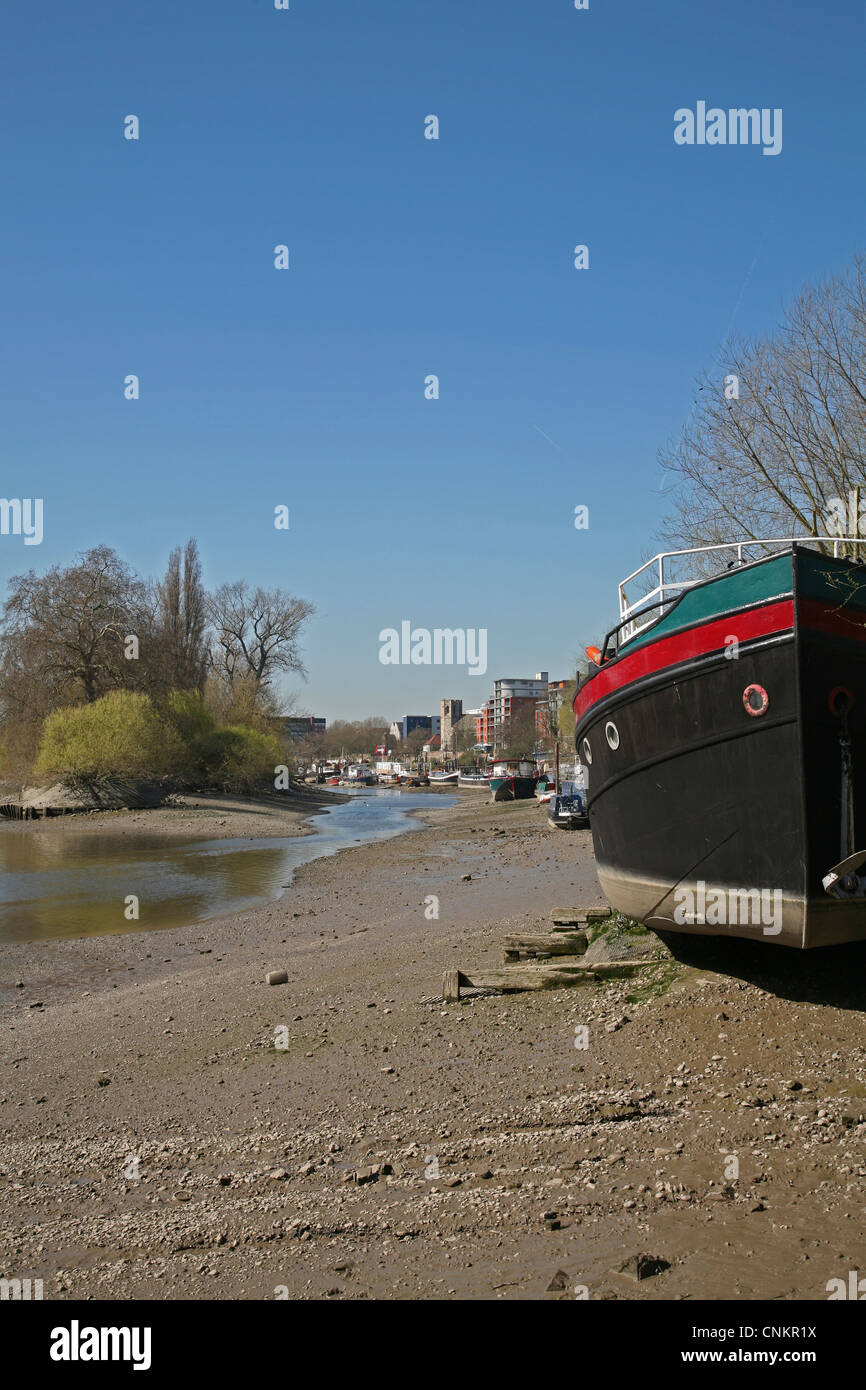 river thames brentford ait london england Stock Photo