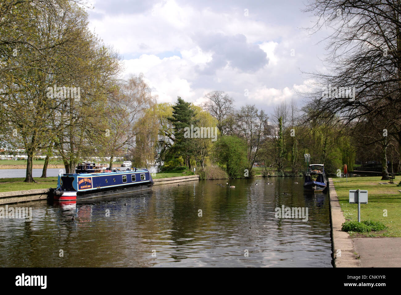 Riverside at Windsor Berkshire Stock Photo - Alamy