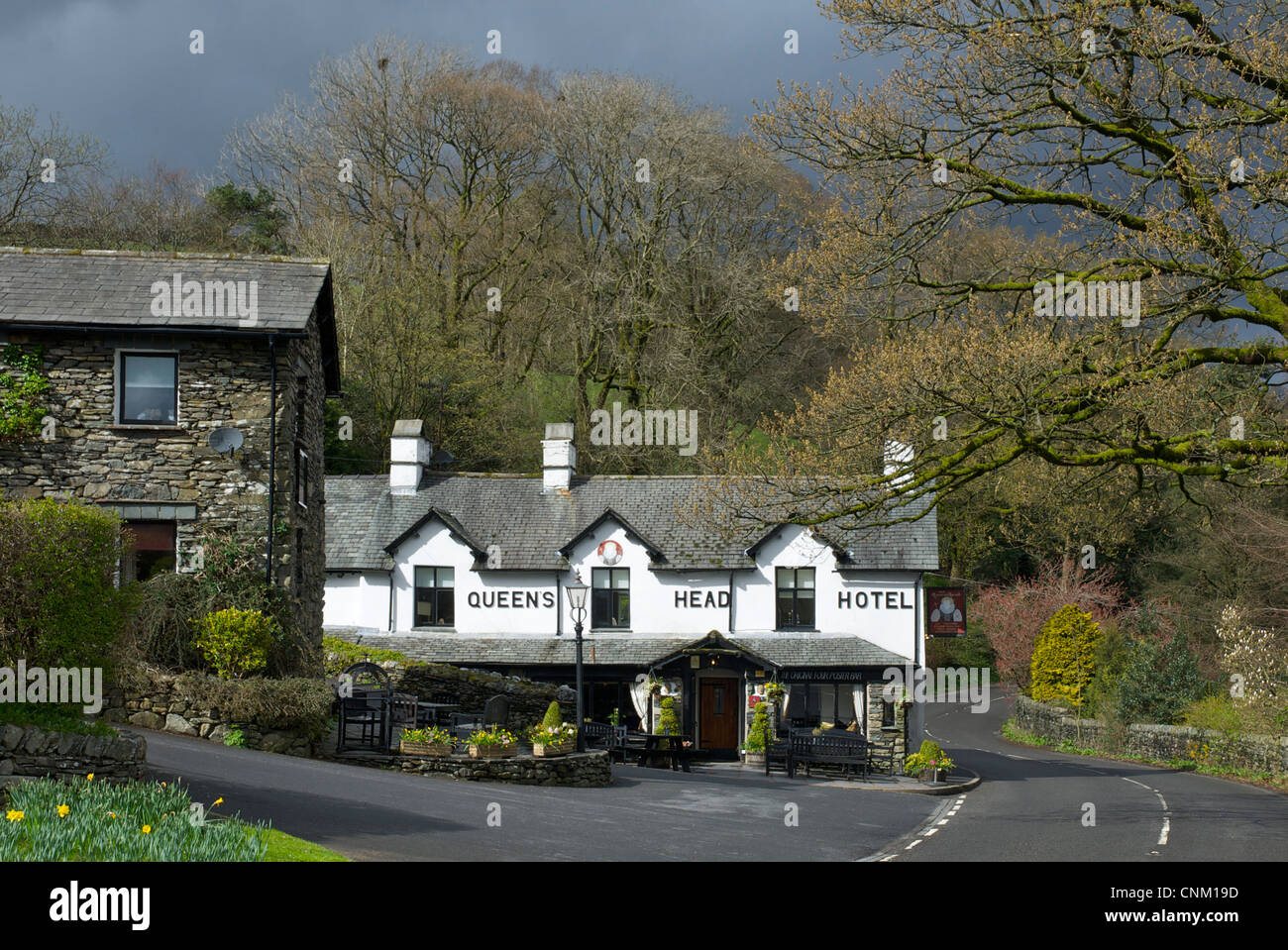 The Queens Head Hotel, in the village of Troutbeck, Lake District National Park, Cumbria, England UK Stock Photo