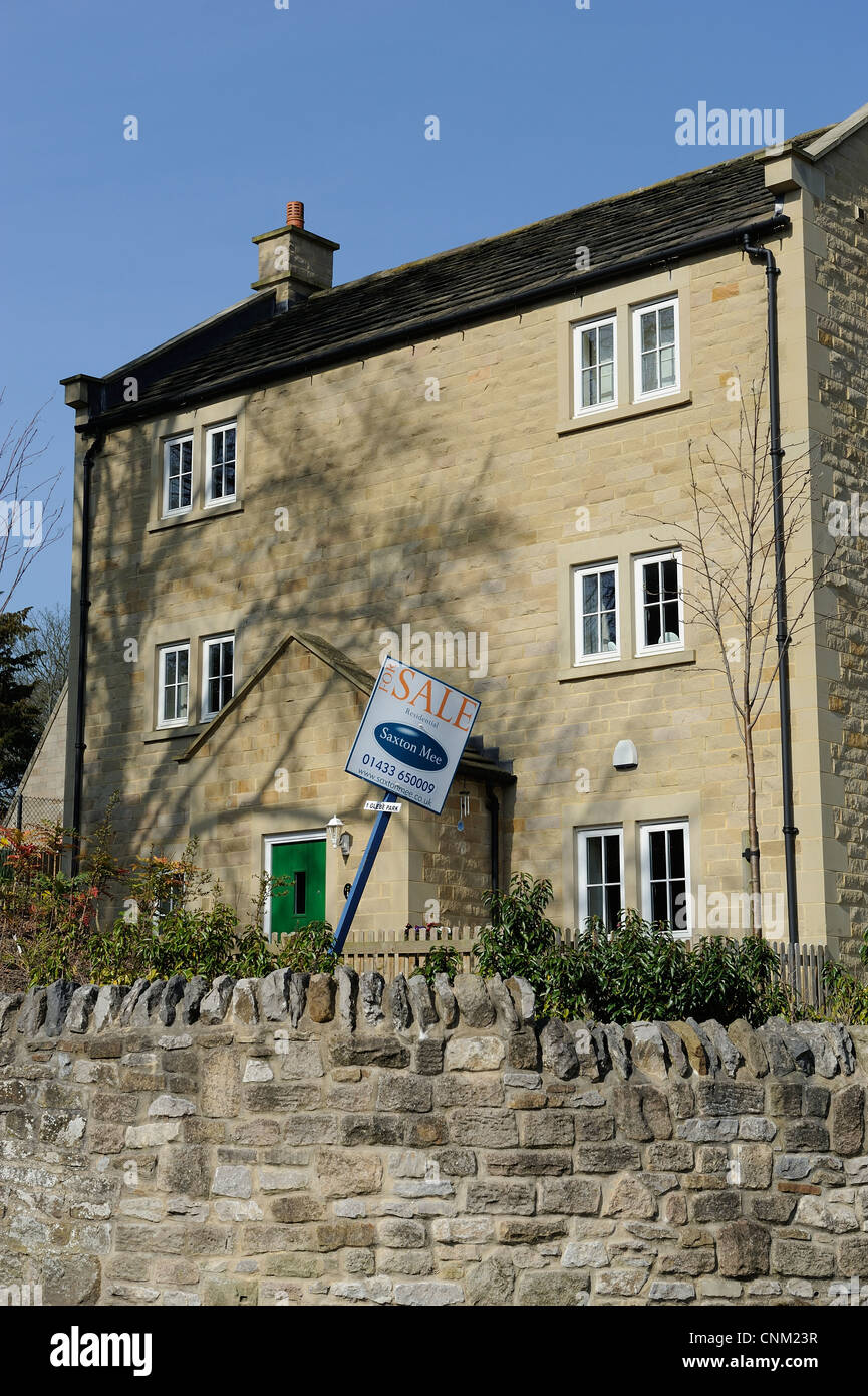 property for sale in eyam derbyshire england uk Stock Photo Alamy